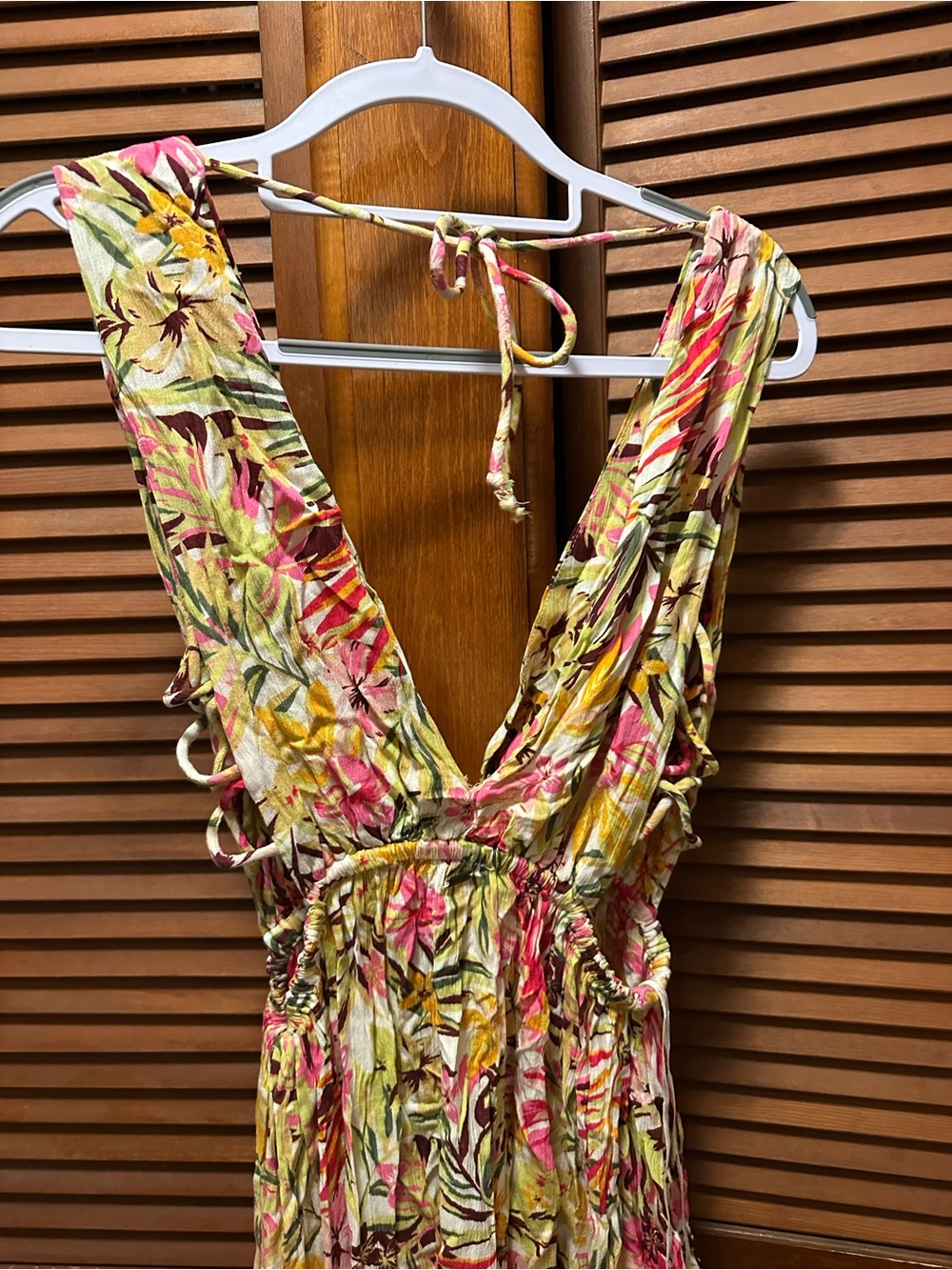 Rip Curl Floral Open Back Mini Dress – Size Medium - Picture 5 of 7